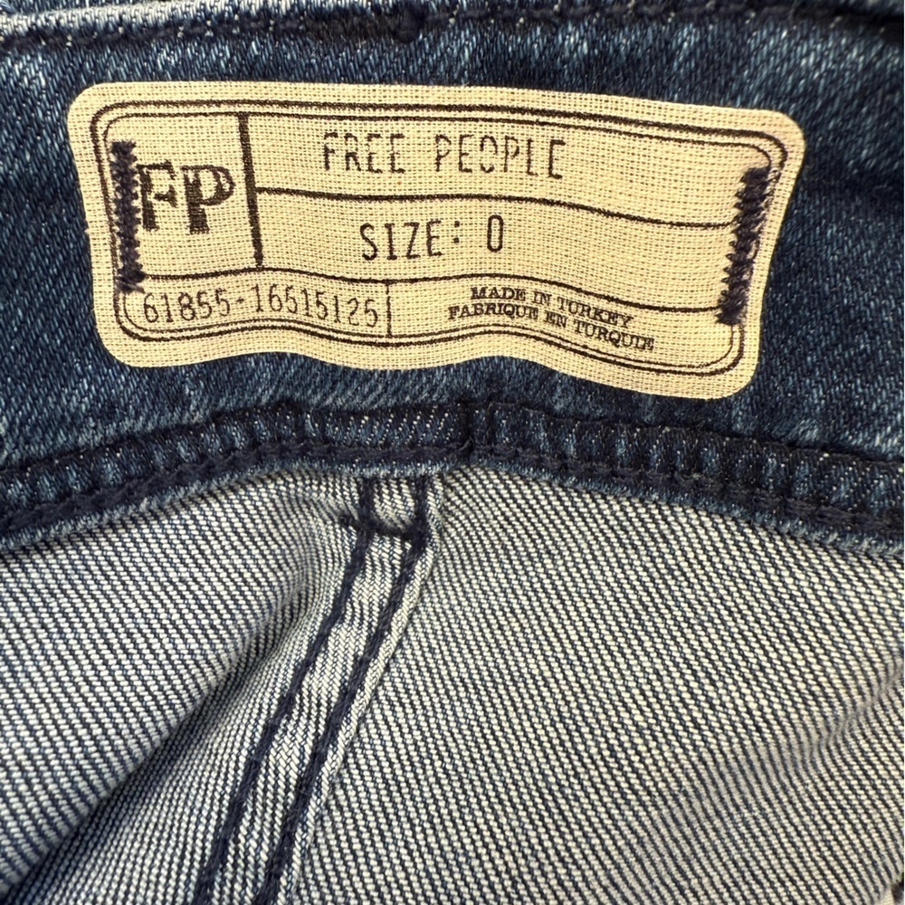 Free People A-Line Medium Wash Overalls Size 0 - Picture 6 of 13